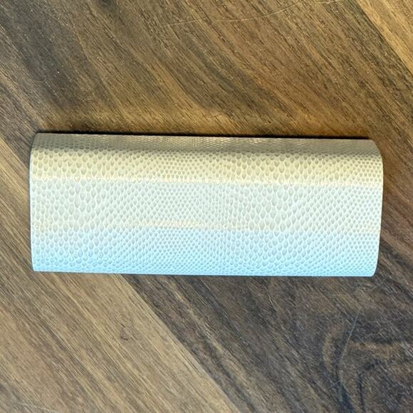 Jimmy Choo Glasses Case Snakeskin Gold Hard Shell Logo - Picture 2 of 4